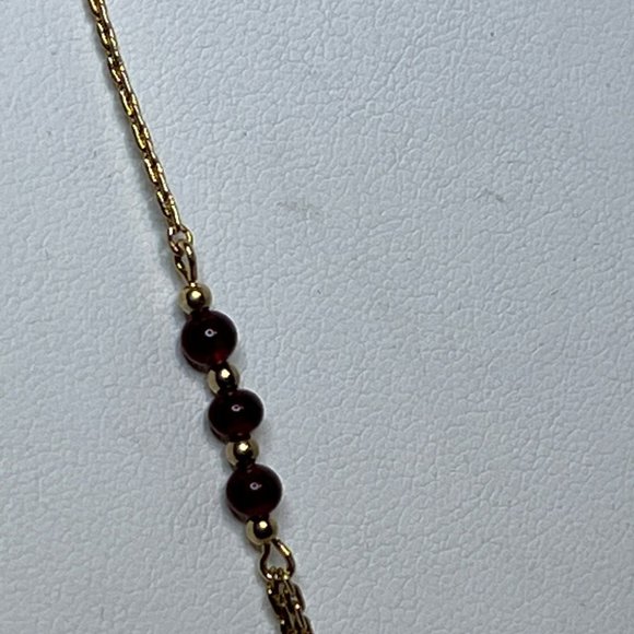 Avon Gold Tone And Red Beaded Necklace (4318) - Picture 2 of 4
